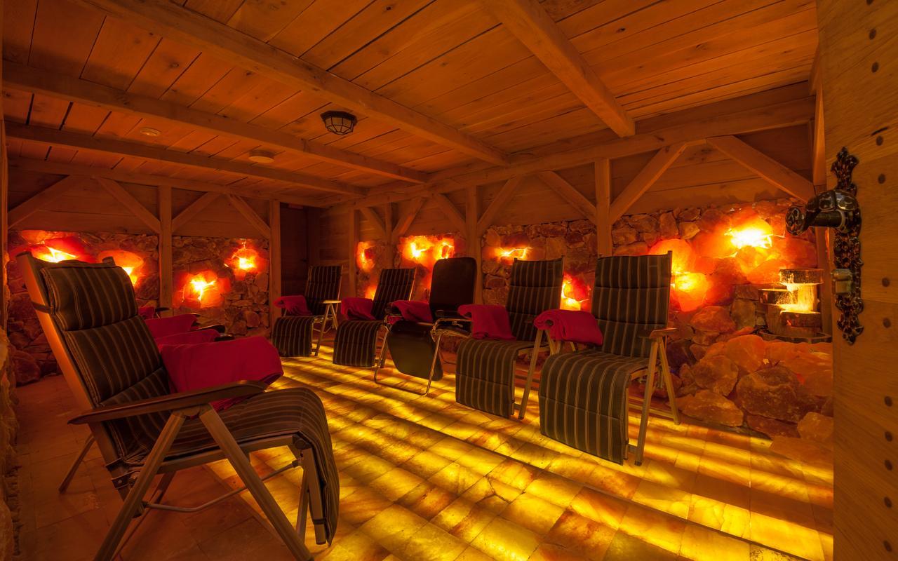 Hotel Am Eifelsteig Neroth Exterior photo
